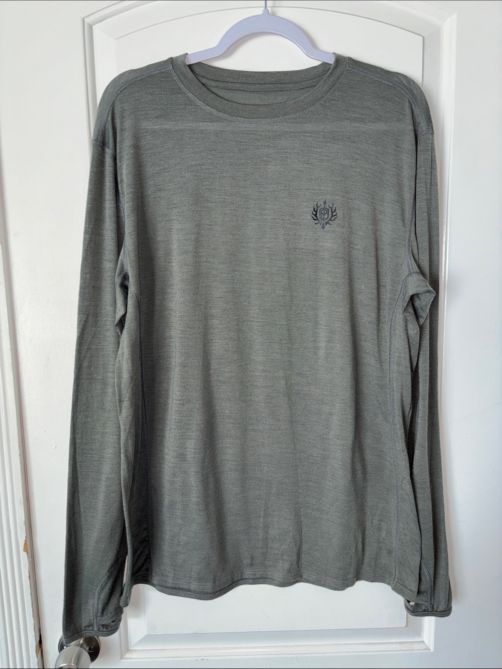 Born Primitive Ridgeline merino wool blend thermal base layer top shirt XL